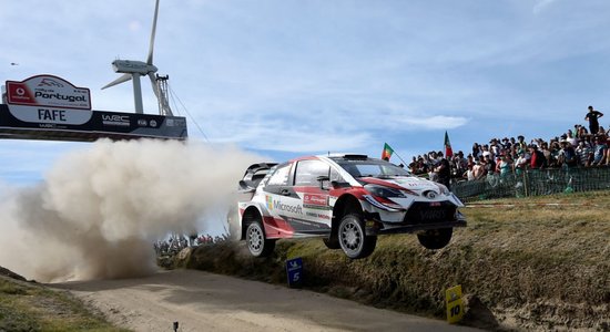 Tanaks izcīna otro WRC uzvaru pēc kārtas un kopvērtējumā pietuvojās Ožjēram