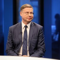 Dombrovskis cierē uz darbu EK; Zīle vēlas būt EP viceprezidents