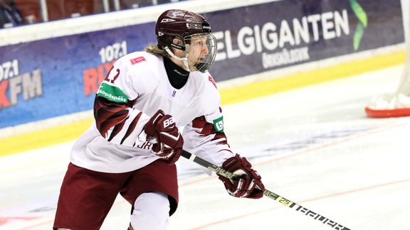 Hokejs, pasaules čempionāts U-18 izlasēm: Latvija - Zviedrija