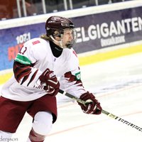 Latvijas U-18 hokejisti pasaules čempionāta mačā cienīgi zaudē arī Krievijai