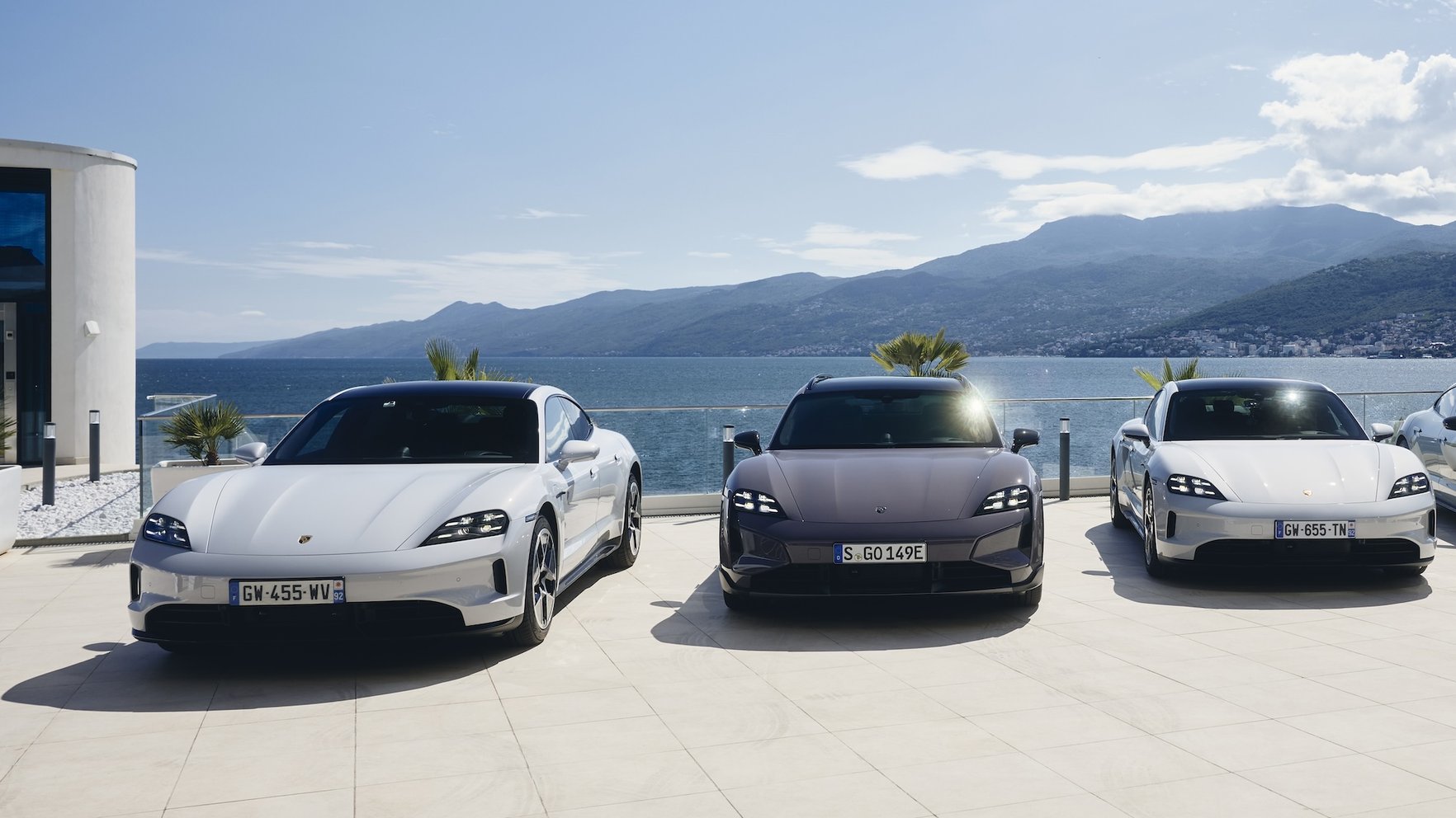 Modernizētais "Porsche Taycan" ir ne tikai jaudīgāks, bet arī efektīvāks