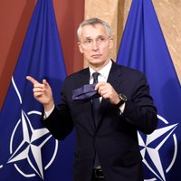 НАТО призывает Россию возобновить диалог с альянсом