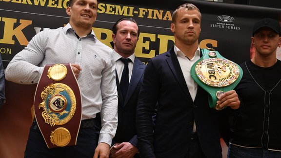 Bokss, Mairis Briedis un Oleksandrs Usiks. Preses konference - 53