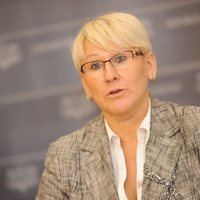 Госсекретарь: Латвия не будет предоставлять беженцам "комплект для новой жизни"