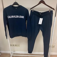 ФОТО. Рига: в магазине торговали контрафактными вещами Calvin Klein