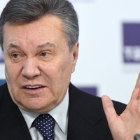 Janukovičs noliedz 'personīgas' saites ar Manafortu