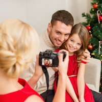 Profesionāļu ieteikumi, kā uzņemt harmonisku un nesamākslotu ģimenes fotogrāfiju