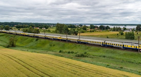 Šogad deviņos mēnešos pieaudzis pa VAS 'Latvijas dzelzceļš' infrastruktūru pārvadāto pasažieru skaits