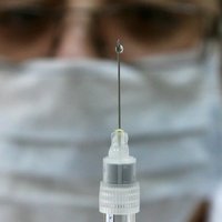 Pārtrauc izmēģinājumus vakcīnai pret Ebolas vīrusu