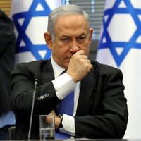 Премьеру Израиля Биньямину Нетаньяху предъявили обвинения в коррупции