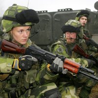 Zviedrijas armijas pavēlnieks saredz incidentu draudus Baltijas reģionā