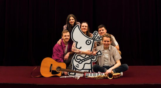 'Bikibuka' grāmatiņu iedvesmota, radīta jauna mūzikas grupa