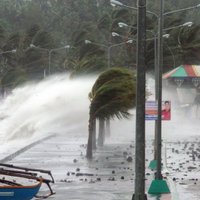 На Филиппины обрушился гигантский супертайфун