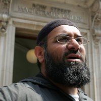 Британия: известного проповедника ислама отправили в тюрьму за поддержку ИГ
