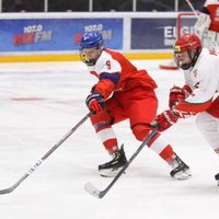 Pasaules U-18 hokeja čempionāts: Baltkrievija sagādā sensāciju, Kanādai iespaidīga atspēlēšanās