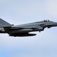 Spānijas iznīcinātājs 'Eurofighter' nejauši izšauj raķeti Igaunijas gaisa telpā (plkst. 6.27)
