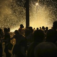 Erevānā protestos pret ķīlnieku krīzi izceļas sadursmes ar policiju