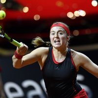 ВИДЕО: Остапенко проиграла Плишковой в четвертьфинале турнира в Штутгарте