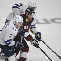 Roberts Bukarts atzīts par pirmdienas spēļu labāko KHL hokejistu