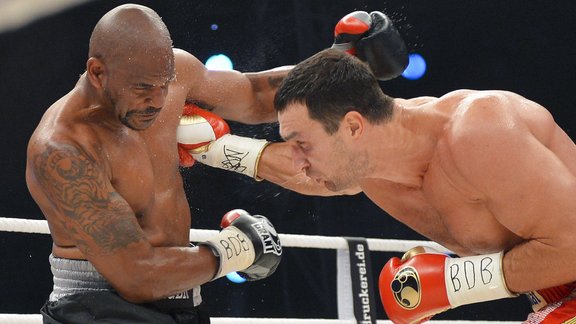 Wladimir Klitschko and Tony Thompson