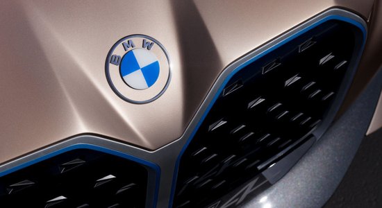 BMW впервые за шесть лет опередила по продажам Mercedes