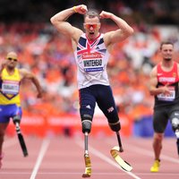 Britu paralimpiskais čempions 40 dienās noskrējis 40 maratonus