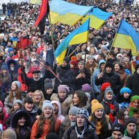 Депутатов, уехавших на Майдан, попросили поработать хотя бы один день