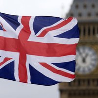 Lielbritānija publisko likumprojektu par ES līguma anulēšanu