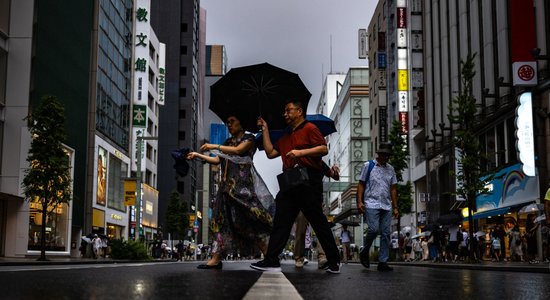 Japānas iedzīvotāju skaits samazinājies 15. gadu pēc kārtas
