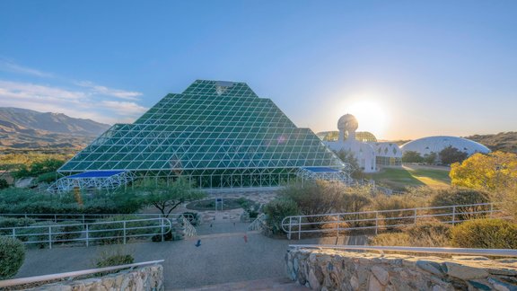 Biosfēra 2, Biosphere 2