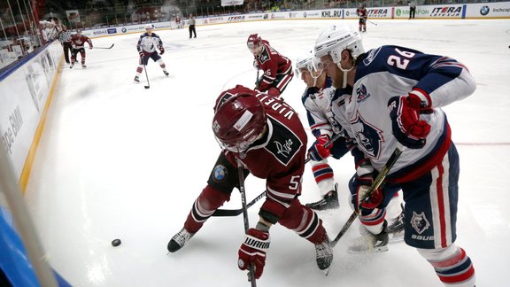 Hokejs, KHL: Rīgas DInamo - Ņeftehimik - 19