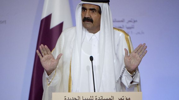 The emir of Qatar, Sheikh Hamad bin Khalifa al-Thani