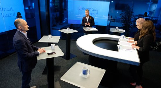 Pulksten 12 debatē Mitrofanovs un Rosļikovs; Lembergs, Kariņš, Zariņš un Mitrevics atsakās debatēt. Pilns ieraksts