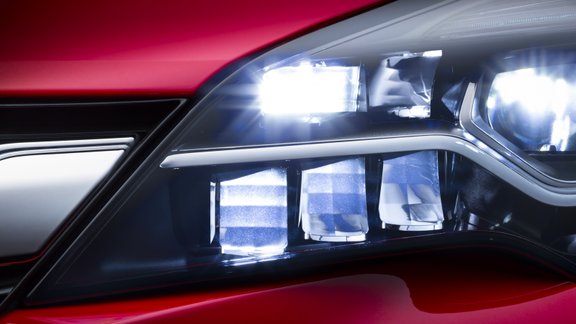 Opel LED Matrix