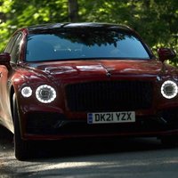 Video: Auto kā mākslas darbs – 'Bentley Flying Spur V8'