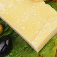 Твердый сыр — чем старше, тем лучше и ароматнее