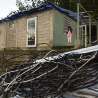 Trīs mēnešus pēc viesuļvētras 'Marija' pusei Puertoriko joprojām nav elektrības