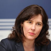 Finanšu ministre respektē Skujiņa lēmumu nekandidēt uz VID šefa posteni; rīkos jaunu konkursu