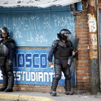 Venecuēlas parlaments pieņem likumu par politieslodzīto amnestiju