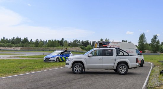 Latvijas motosportista nāve Igaunijā – apstākļu sakritība, saka Audru trases operators