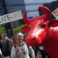 В Брюссель на крупнейшую акцию протеста приедут 4000 крестьян и 1000 тракторов