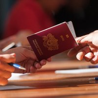 В период чрезвычайного положения можно использовать паспорт с истекшим сроком действия