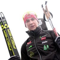Rastorgujevs paliek uzreiz aiz goda pjedestāla militārpersonu pasaules čempionātā 15 km slēpošanas distancē