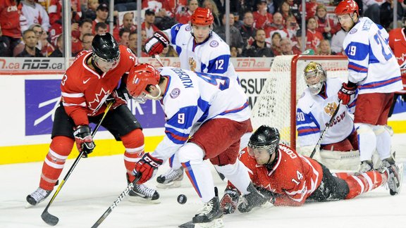 Hockey. U-20. Russia - Canada