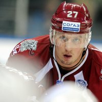 Rīgas 'Dinamo' savainoto spēlētāju sarakstā ievieto aizsargu Pujacu