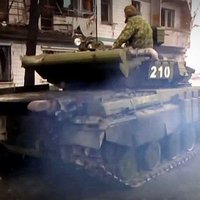 Video: Prokrieviskie teroristi jūsmo par Krievijas piegādāto tanku