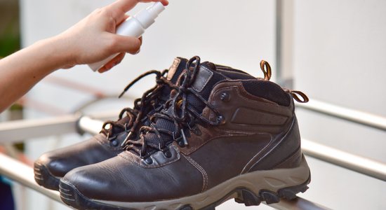 10 efektīvi ieteikumi, lai atbrīvotos no nepatīkamā apavu aromāta