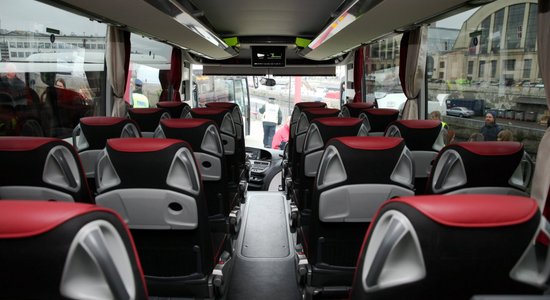 В среду перевозчики отменили девять автобусных рейсов по Латвии