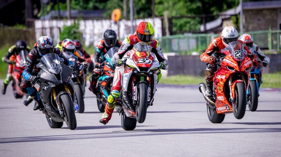 Foto: Biķerniekos norisinājies Baltijas motošosejas čempionāta posms