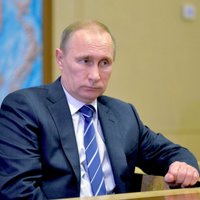Putins paraksta pretrunīgi vērtēto pretterorisma likumu